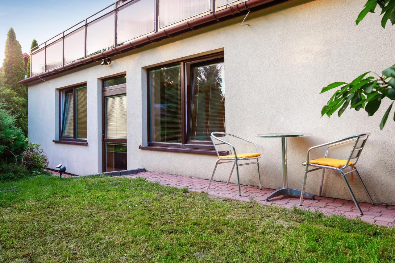 Apartament Z Ogrodem W Centrum Limanowej Limanowa Bagian luar foto