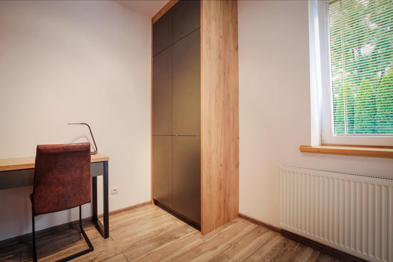 Apartament Z Ogrodem W Centrum Limanowej Limanowa Bagian luar foto